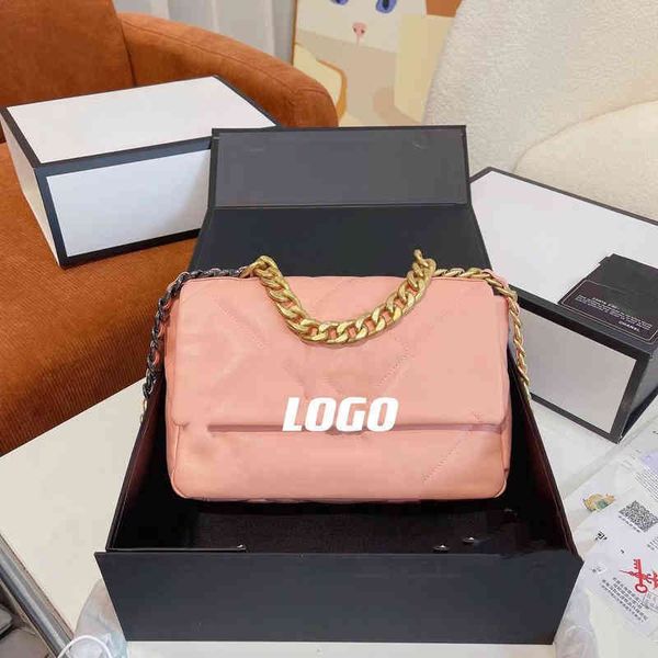 women's 2022 new c family 19 chain messenger bag small fragrance ins sheep leather lingge
women's 2022 new c family 19 chain messenger bag small fragrance ins sheep leather lingge