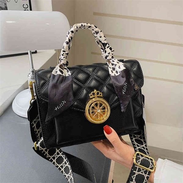 wholesale store 75% off discounts fortune changing fashion portable single shoulder versatile texture small square bag
wholesale store 75% off discounts fortune changing fashion portable single shoulder versatile texture small square bag