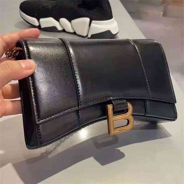 balencigabag mini hourglass designers handbag cowhide chain wallet one shoulder diagonal women's bag
balencigabag mini hourglass designers handbag cowhide chain wallet one shoulder diagonal women's bag