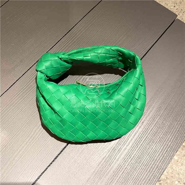 venetas bottegav onion hong kong purchasing ss22 spring and summer classic knot woven handbag lfrz
venetas bottegav onion hong kong purchasing ss22 spring and summer classic knot woven handbag lfrz