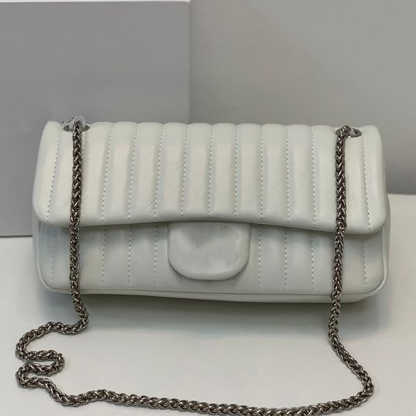 22ss flap crossbody bags premium lambskin classic black and white plaid mid-century quilted woven hardware chain armpit bag luxury designer
22ss flap crossbody bags premium lambskin classic black and white plaid mid-century quilted woven hardware chain armpit bag luxury designer