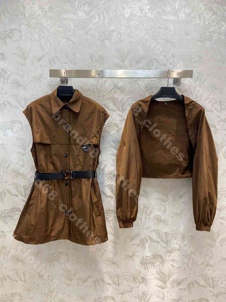 designer women midi trench coat sleeves detachable gift belt one dress three styles 5a quality waterproof tanks dresses logo pr..da brand fe, White
designer women midi trench coat sleeves detachable gift belt one dress three styles 5a quality waterproof tanks dresses logo pr..da brand fe, White