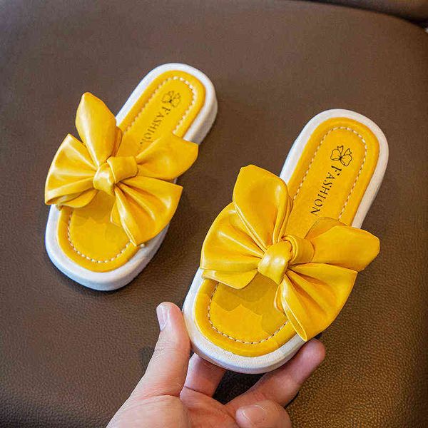 girls' bow line slippers 2022 summer new middle school and university students' flat slippers anti slip girls' beach shoes g2, Black;grey
girls' bow line slippers 2022 summer new middle school and university students' flat slippers anti slip girls' beach shoes g2, Black;grey