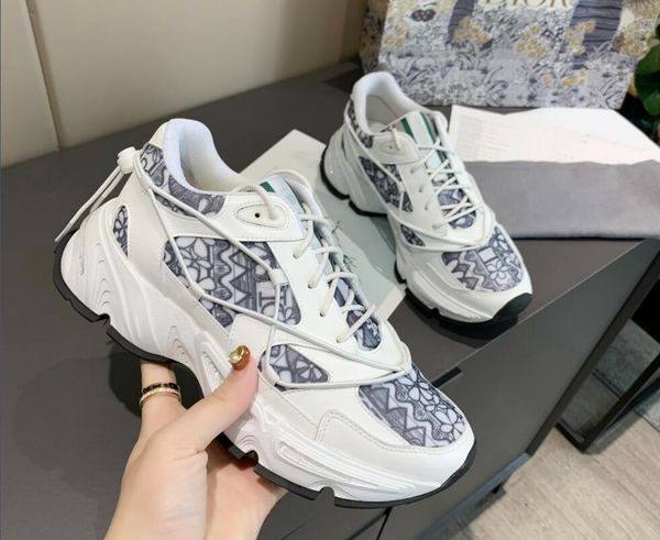 2022 designer shoe white leather calfskin sneakers technical knit women platform sneakers blue grey shoes with box, Black
2022 designer shoe white leather calfskin sneakers technical knit women platform sneakers blue grey shoes with box, Black