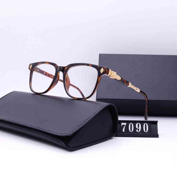 sunglasses overseas male and female myopia frame mobile phone flat lens glasses can be equipped with 7090 mgws, White;black
sunglasses overseas male and female myopia frame mobile phone flat lens glasses can be equipped with 7090 mgws, White;black