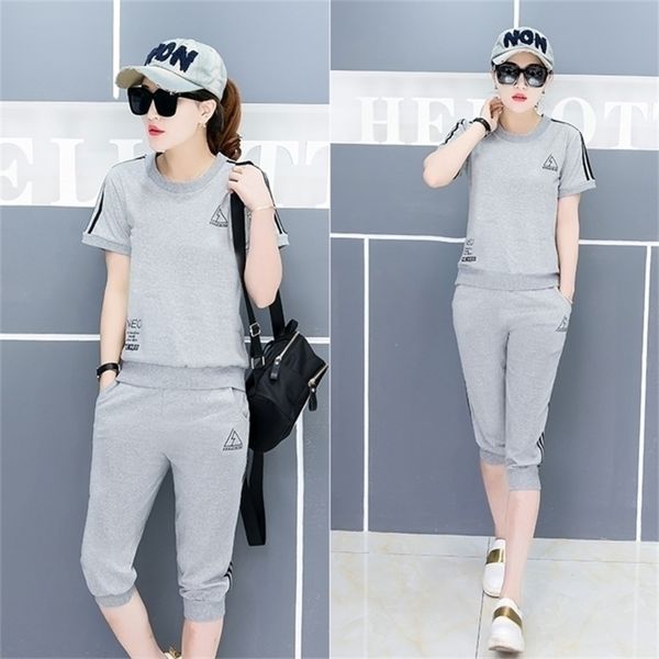 summer womens wives sportswear slim short sleeve casual 2piece suit tracksuit for women festival clothing y201128, Gray
summer womens wives sportswear slim short sleeve casual 2piece suit tracksuit for women festival clothing y201128, Gray