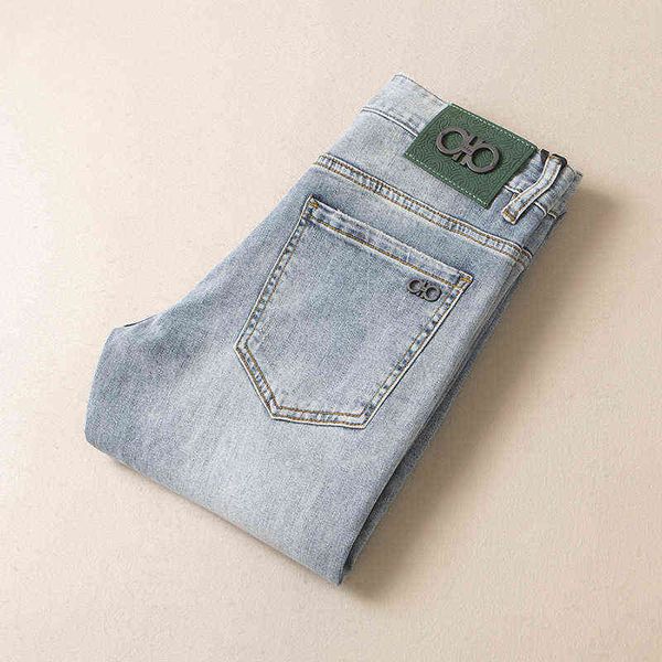 spring 2022 and summer men's light blue thin boutique simple medium waist micro elastic small straight jeansrlrw
spring 2022 and summer men's light blue thin boutique simple medium waist micro elastic small straight jeansrlrw
