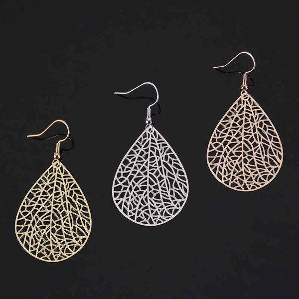 liquid metal biochemical butterfly earrings ins asymmetric purple zircon earrings niche design earrings link1, Golden
liquid metal biochemical butterfly earrings ins asymmetric purple zircon earrings niche design earrings link1, Golden