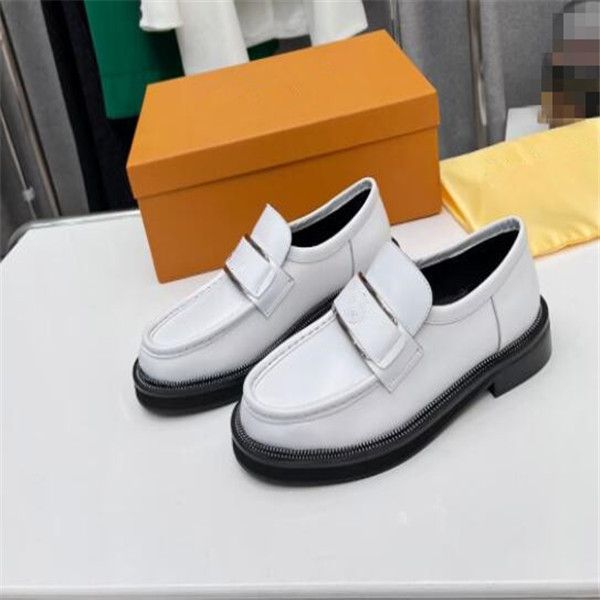 2022 women's casual genuine leather shoes elegant temperament comfortable exquisite exquisite texture full-grain calfskin leather beade, Black
2022 women's casual genuine leather shoes elegant temperament comfortable exquisite exquisite texture full-grain calfskin leather beade, Black