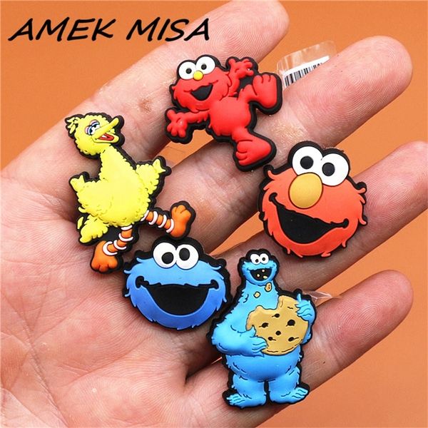 high imitation 1pcs cartoon pvc charms sesame street accessories shoe buckle decorations fit jibz kids xmas gift 220708, White;pink
high imitation 1pcs cartoon pvc charms sesame street accessories shoe buckle decorations fit jibz kids xmas gift 220708, White;pink