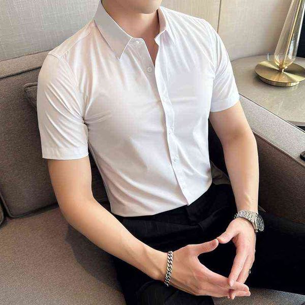 men short sleeve shirts 2022 summer new black/white simple embroidery solid color casual stretch slim shirt fashion men clothing y220411, White;black
men short sleeve shirts 2022 summer new black/white simple embroidery solid color casual stretch slim shirt fashion men clothing y220411, White;black