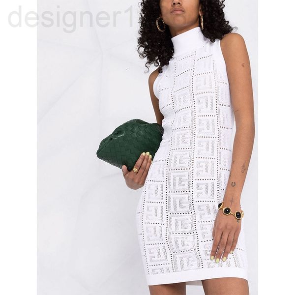 casual dresses designer 2022 spring and summer high twist cotton white letter hollowed out hook flower knitted sleeveless vest dress tempera, Black;gray
casual dresses designer 2022 spring and summer high twist cotton white letter hollowed out hook flower knitted sleeveless vest dress tempera, Black;gray