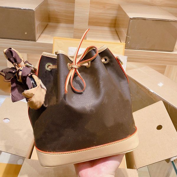 multi pochette large capacity real leather bag women luxurys designers bags 2022 handbags purses tote 19 handbag flap zhouzhoubao123 8sf6
multi pochette large capacity real leather bag women luxurys designers bags 2022 handbags purses tote 19 handbag flap zhouzhoubao123 8sf6