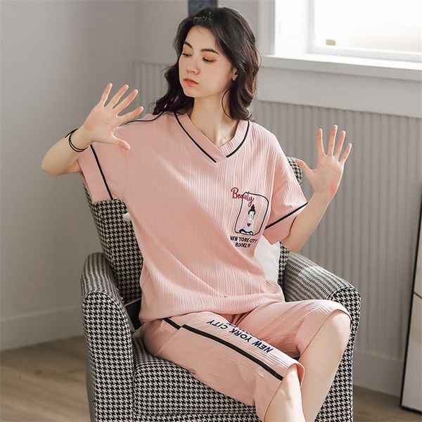 shortsleeved vneck cropped pants pajamas women's cotton thin section cotton simple home clothes skinfriendly soft 2 piece set t200429, Black;red
shortsleeved vneck cropped pants pajamas women's cotton thin section cotton simple home clothes skinfriendly soft 2 piece set t200429, Black;red