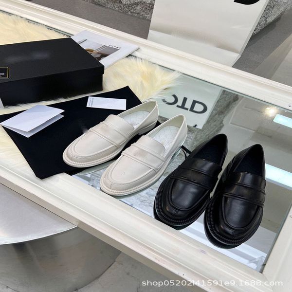 dress shoes style small fragrant single shoes women's round head cow leather chain medium deep mouth lefu british casual, Black
dress shoes style small fragrant single shoes women's round head cow leather chain medium deep mouth lefu british casual, Black