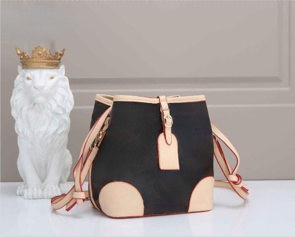 shoulder bags womens fashion crossbody bag purses luxurys designers classic letter style genuine leather handbags wallets dinner bag
shoulder bags womens fashion crossbody bag purses luxurys designers classic letter style genuine leather handbags wallets dinner bag