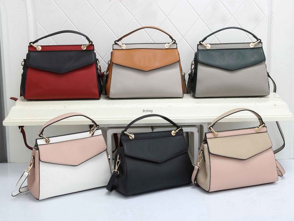 2022 luxury handle bags leather handbags women messenger crossbody designer handbag contrast color design shoulder bag 6 color 27cm
2022 luxury handle bags leather handbags women messenger crossbody designer handbag contrast color design shoulder bag 6 color 27cm