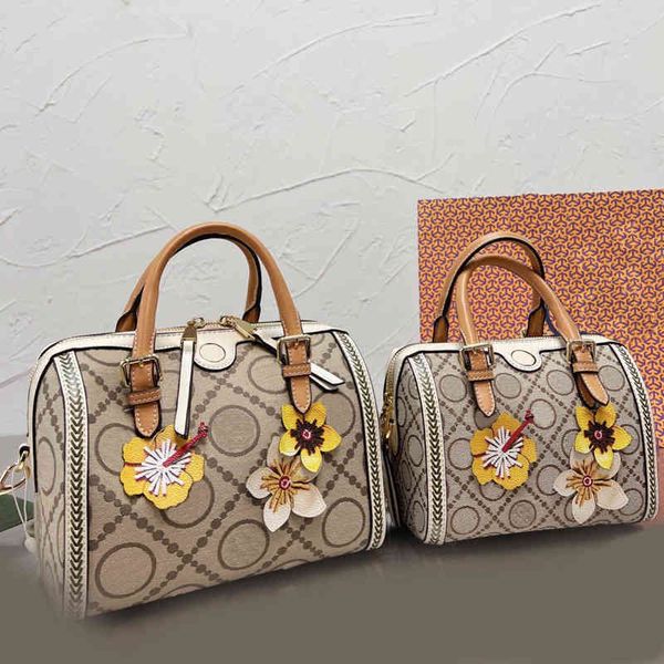 designer luxury women the tote bag fashion versatile handbags shoulder crossbody bags purse tories totes large capacity saddle wallets 7a ep
designer luxury women the tote bag fashion versatile handbags shoulder crossbody bags purse tories totes large capacity saddle wallets 7a ep