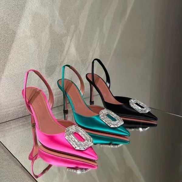 amina muaddi dress shoes designers heels crystal embellished buckle stain pumps spool lady sandals factory footwear womens party luxury wedd, Black
amina muaddi dress shoes designers heels crystal embellished buckle stain pumps spool lady sandals factory footwear womens party luxury wedd, Black