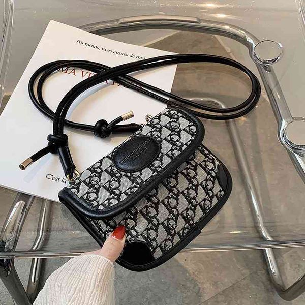 bags handbags 2022 fashion versatile single shoulder messenger mobile phone, Black;red
bags handbags 2022 fashion versatile single shoulder messenger mobile phone, Black;red