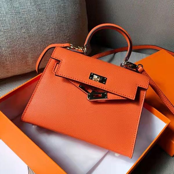 designer bags luxury tote bags shoulder bag leather women's clutches platinum pattern ke lly pochette rouge togo with gold hardware 
designer bags luxury tote bags shoulder bag leather women's clutches platinum pattern ke lly pochette rouge togo with gold hardware