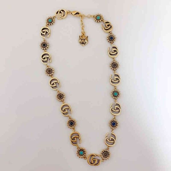 outlet double daisy necklace female antique high sense head loose collarbone chain female, Black
outlet double daisy necklace female antique high sense head loose collarbone chain female, Black