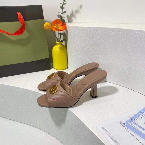 est heels with box and dustbag women shoes designer sandals quality sandals heel height and sandal flat shoe slides slippers by brand01040, Black
est heels with box and dustbag women shoes designer sandals quality sandals heel height and sandal flat shoe slides slippers by brand01040, Black