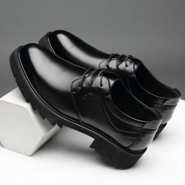 england style fashion men dress genuine leather shoesround toe thicken buttom business nonslip breathable ox leather shoes y200420, Black
england style fashion men dress genuine leather shoesround toe thicken buttom business nonslip breathable ox leather shoes y200420, Black