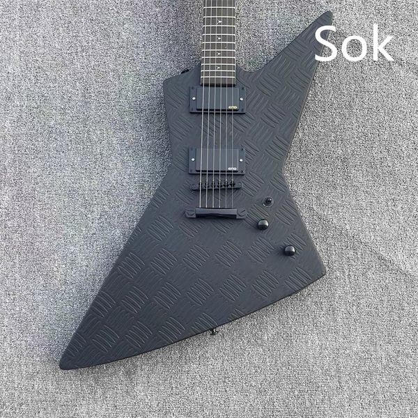 special custom electric guitar full-body matte black body cow head fingerboard inlaid emg pick guitarra guitars
special custom electric guitar full-body matte black body cow head fingerboard inlaid emg pick guitarra guitars