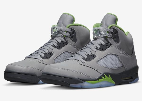 2022 release authentic 5 green bean 5s silver flint grey shoes 3m reflective men women outdoor sports sneakers with original box us7-13
2022 release authentic 5 green bean 5s silver flint grey shoes 3m reflective men women outdoor sports sneakers with original box us7-13