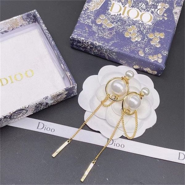2022 36% off designer jewelry d family ring large pearl tassel earrings simple fashion temperament high sense earrings, Golden
2022 36% off designer jewelry d family ring large pearl tassel earrings simple fashion temperament high sense earrings, Golden