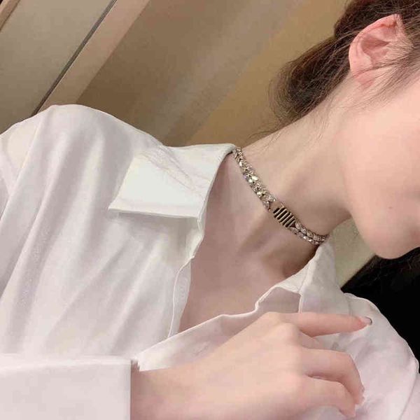 fine new letter wheat ear necklace red versatile temperament high-end version brass material, Black
fine new letter wheat ear necklace red versatile temperament high-end version brass material, Black