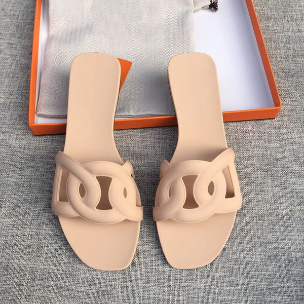 casual shoes designer oran sandal women flat slippers rubber black 6 colors chain slides summer fashion beach large size with box 322
casual shoes designer oran sandal women flat slippers rubber black 6 colors chain slides summer fashion beach large size with box 322