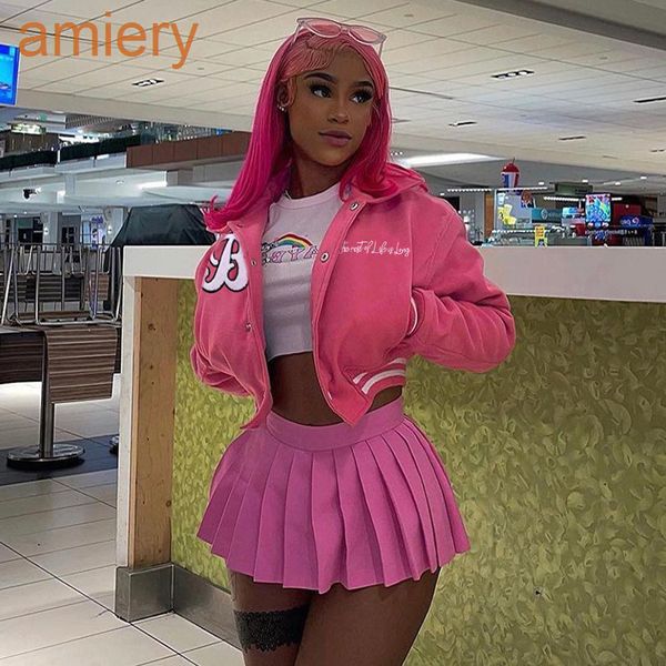 2022 autumn women short coat varsity jacket new embroidered english printed bomber jacket comfortable casual sportswear, Black;brown
2022 autumn women short coat varsity jacket new embroidered english printed bomber jacket comfortable casual sportswear, Black;brown