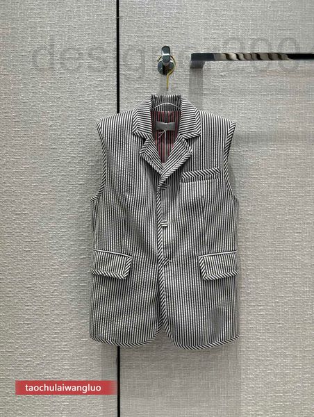 women's knits & tees designer bw38385 shenzhen nanyou temperament college classic stripe suit vest coat spring high-end women's we, White
women's knits & tees designer bw38385 shenzhen nanyou temperament college classic stripe suit vest coat spring high-end women's we, White