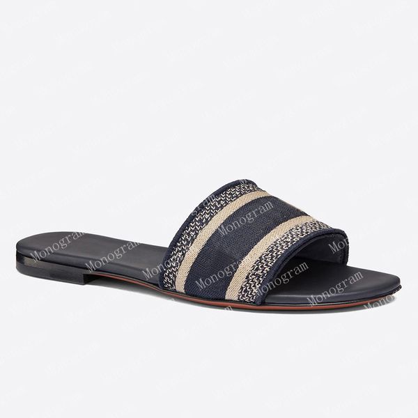 2022 women slipper flat mule platform slide sandal slippers sandlas letter d platform sole rubber bottom 11 colors with box and dust bag 36-, Black
2022 women slipper flat mule platform slide sandal slippers sandlas letter d platform sole rubber bottom 11 colors with box and dust bag 36-, Black