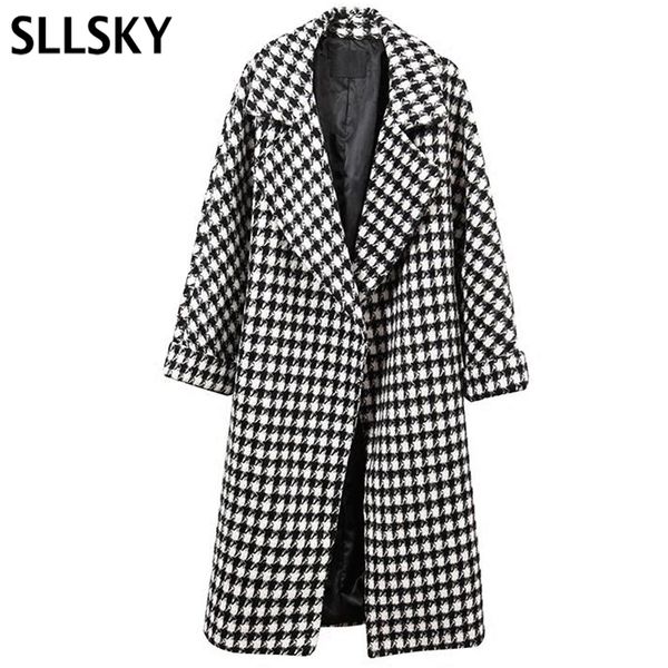 sllsky plaid wool winter coat women thick warm black white plaid casual long coat turndown collar loose soft coat y201012
sllsky plaid wool winter coat women thick warm black white plaid casual long coat turndown collar loose soft coat y201012