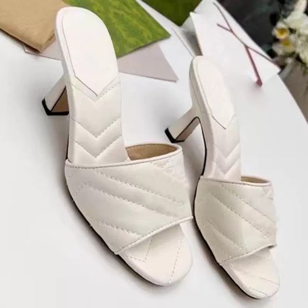 women's mule slide sandals shoes designer women brown leather slippers flower letter ladies luxurys slides floral high heel size35-42, Black
women's mule slide sandals shoes designer women brown leather slippers flower letter ladies luxurys slides floral high heel size35-42, Black