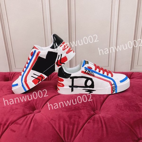 2022 shoes in smooth boots calfskin leather fashion men shoe designer mens womens luxury velvet suede casual shoes size35-45, Black
2022 shoes in smooth boots calfskin leather fashion men shoe designer mens womens luxury velvet suede casual shoes size35-45, Black