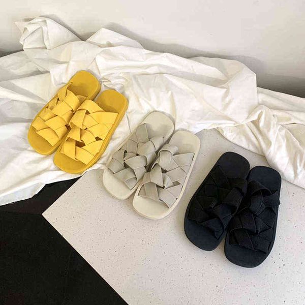 spring and summer woven elastic band slippers light beach shoes flat bottom sandals for external wear, Black
spring and summer woven elastic band slippers light beach shoes flat bottom sandals for external wear, Black