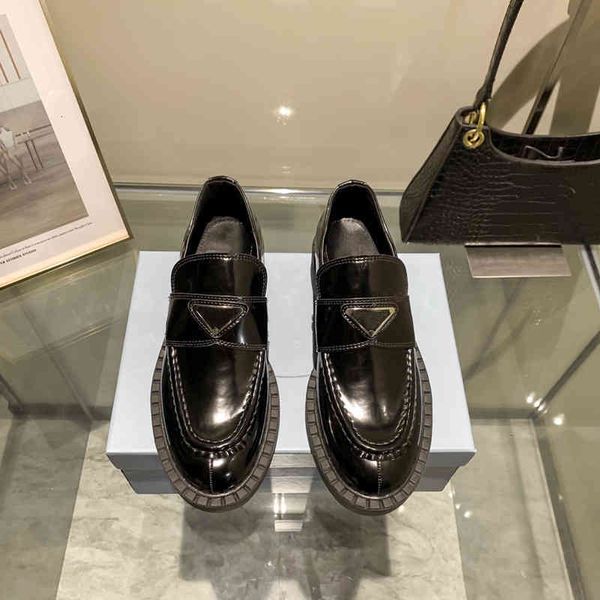 dress shoes p home three corner real leather thick soled lucky shoes women's autumn and winter versatile heel increased british small, Black
dress shoes p home three corner real leather thick soled lucky shoes women's autumn and winter versatile heel increased british small, Black