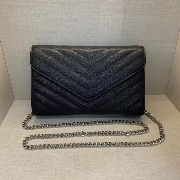 luxurys designers bags women sliver chain crossbody bag pu leather handbag tote flip cover diagonal shoulder bags messenger bags fashion
luxurys designers bags women sliver chain crossbody bag pu leather handbag tote flip cover diagonal shoulder bags messenger bags fashion