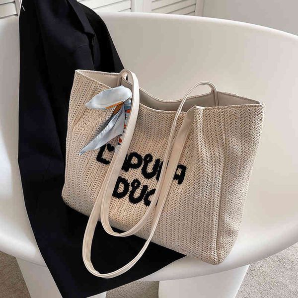 simple large capacity women's 2022 summer new popular ladies shoulder casual elegant girl messenger bag
simple large capacity women's 2022 summer new popular ladies shoulder casual elegant girl messenger bag