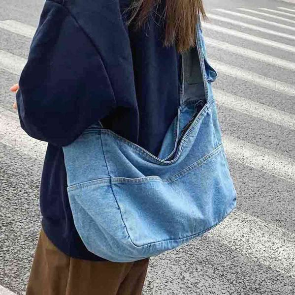 female personalized luxury deign women' high-capacity tote denim shoulder bag underarm shell women small bag
female personalized luxury deign women' high-capacity tote denim shoulder bag underarm shell women small bag