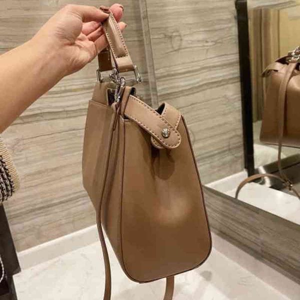 evening bags shoulder crossbody tote brand designer women leather fashion wallet large capacity handbag 1127
evening bags shoulder crossbody tote brand designer women leather fashion wallet large capacity handbag 1127