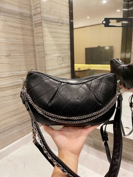 wholesale brand classic designers shoulder bags crossbody bag genuine leather luxury handbags size 27*18cm
wholesale brand classic designers shoulder bags crossbody bag genuine leather luxury handbags size 27*18cm