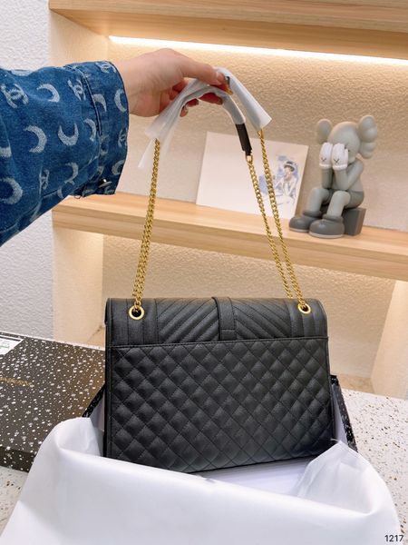 women's designers shoulder bag luxury tote purse handbag message bags cluth brand classic genuine leather flap fashion crossbody luggag
women's designers shoulder bag luxury tote purse handbag message bags cluth brand classic genuine leather flap fashion crossbody luggag