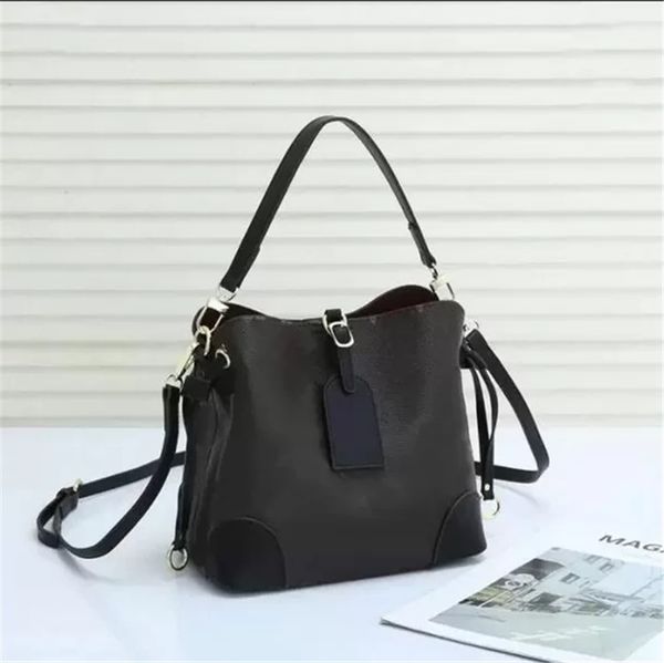 2022 brand luxury handbags designer leather shoulder handbag messenger female bag crossbody bags for women sac a main q1104 h0147
2022 brand luxury handbags designer leather shoulder handbag messenger female bag crossbody bags for women sac a main q1104 h0147