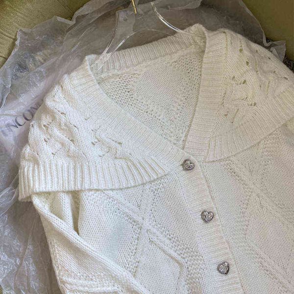 autumn and winter design sense sweater coat white temperament celebrity fan loose knit cardigan women, White;black
autumn and winter design sense sweater coat white temperament celebrity fan loose knit cardigan women, White;black