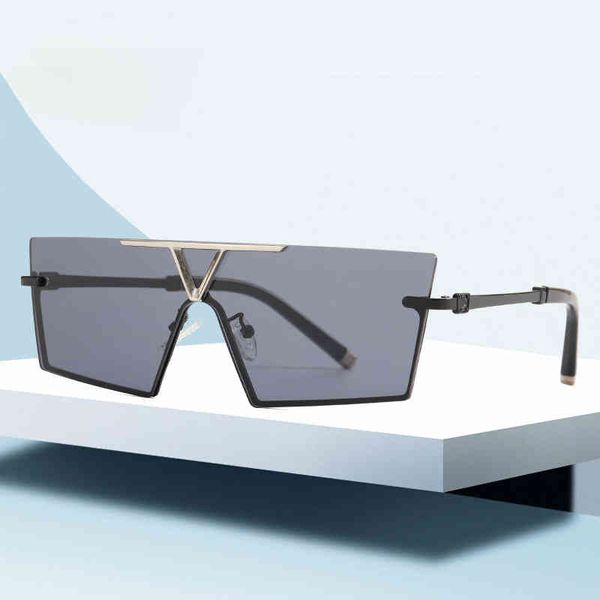 sunglasses new metal sunglasses men's leg personalized decorative design glasses trend integrated women's, White;black
sunglasses new metal sunglasses men's leg personalized decorative design glasses trend integrated women's, White;black